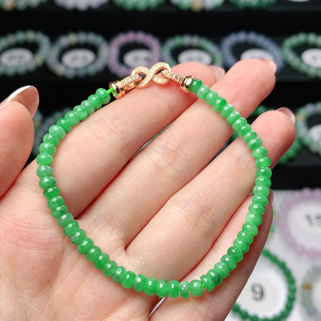 翡翠手链未镶嵌翡翠