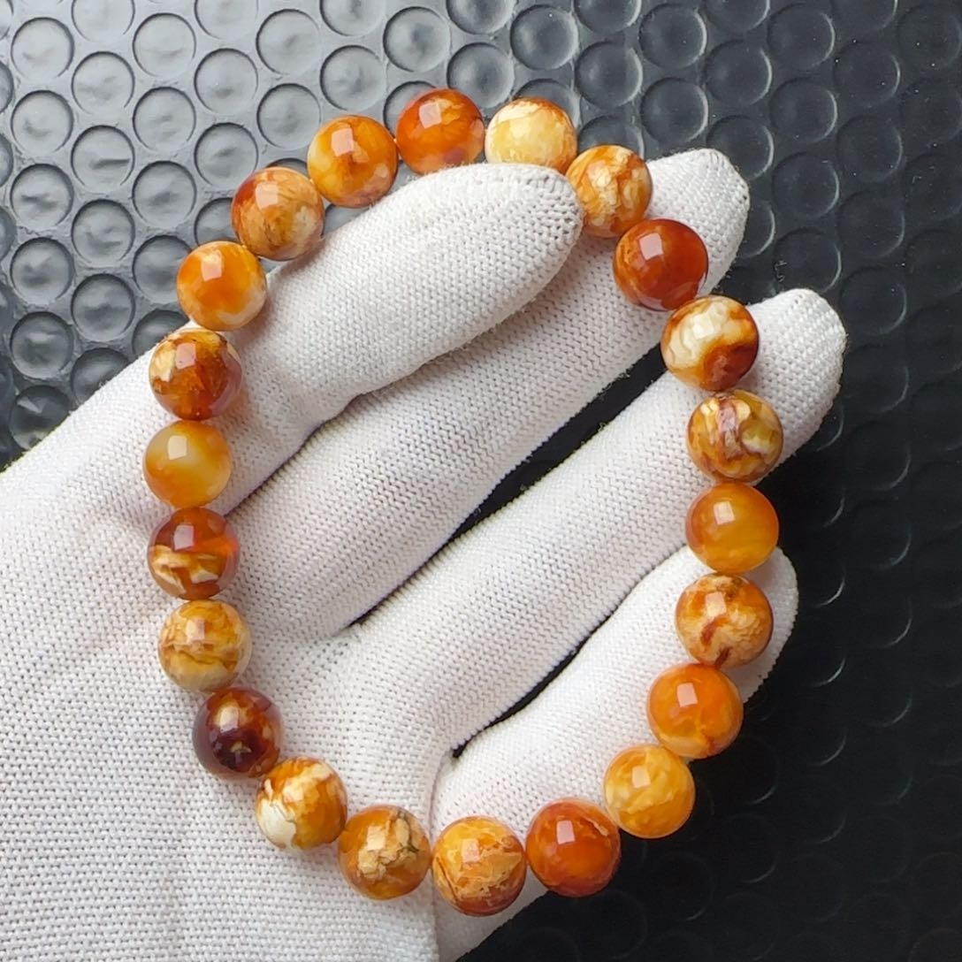 琥珀裸石未镶嵌10尺寸