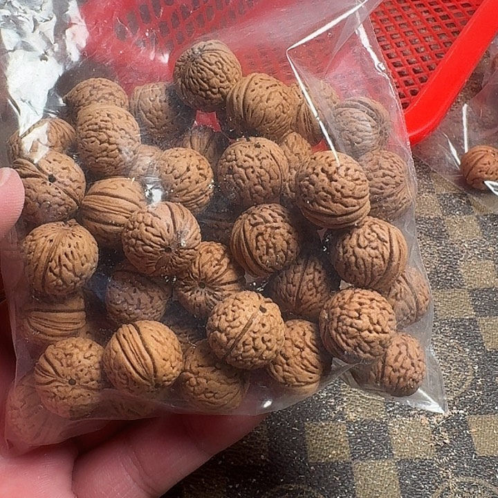 王***庄桃核吊坠6666666666666