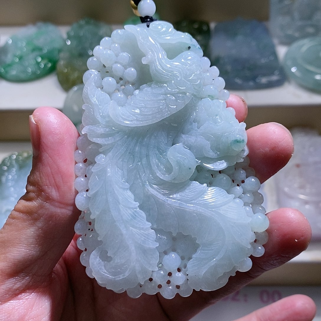 【闪购商品】翡翠颈饰未镶嵌凤凰