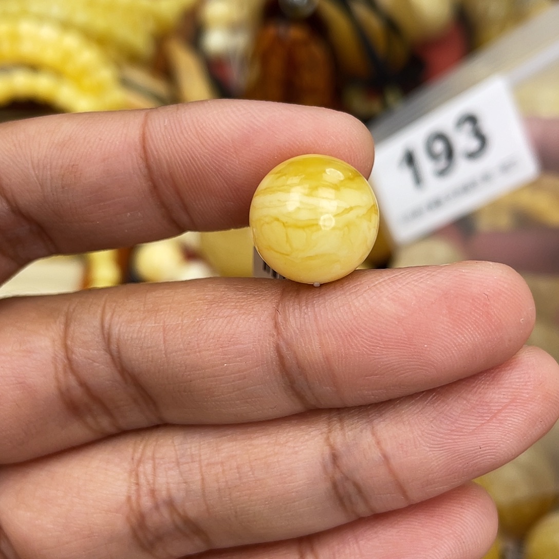 蜜蜡未镶嵌珠宝奇石14.3