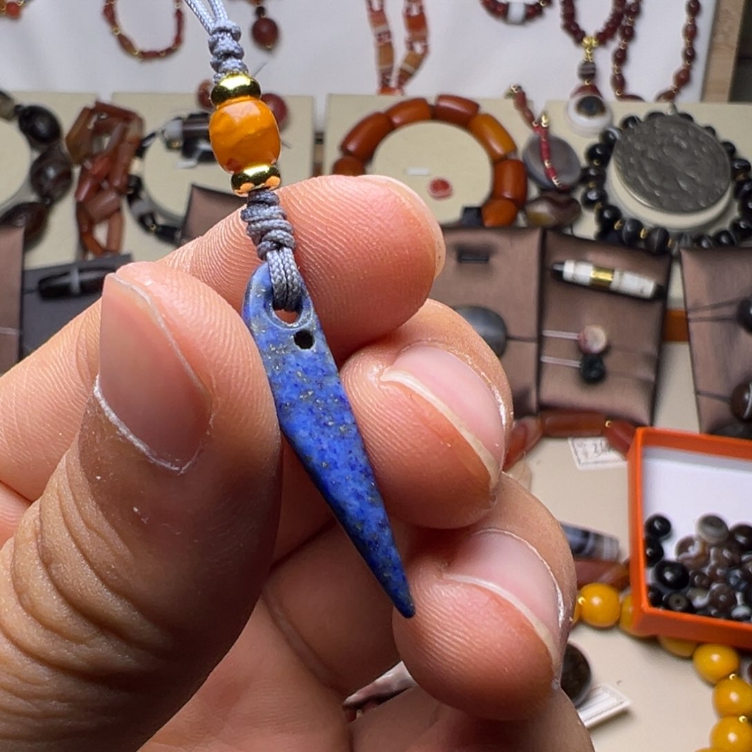 玛瑙/玉髓颈饰合金