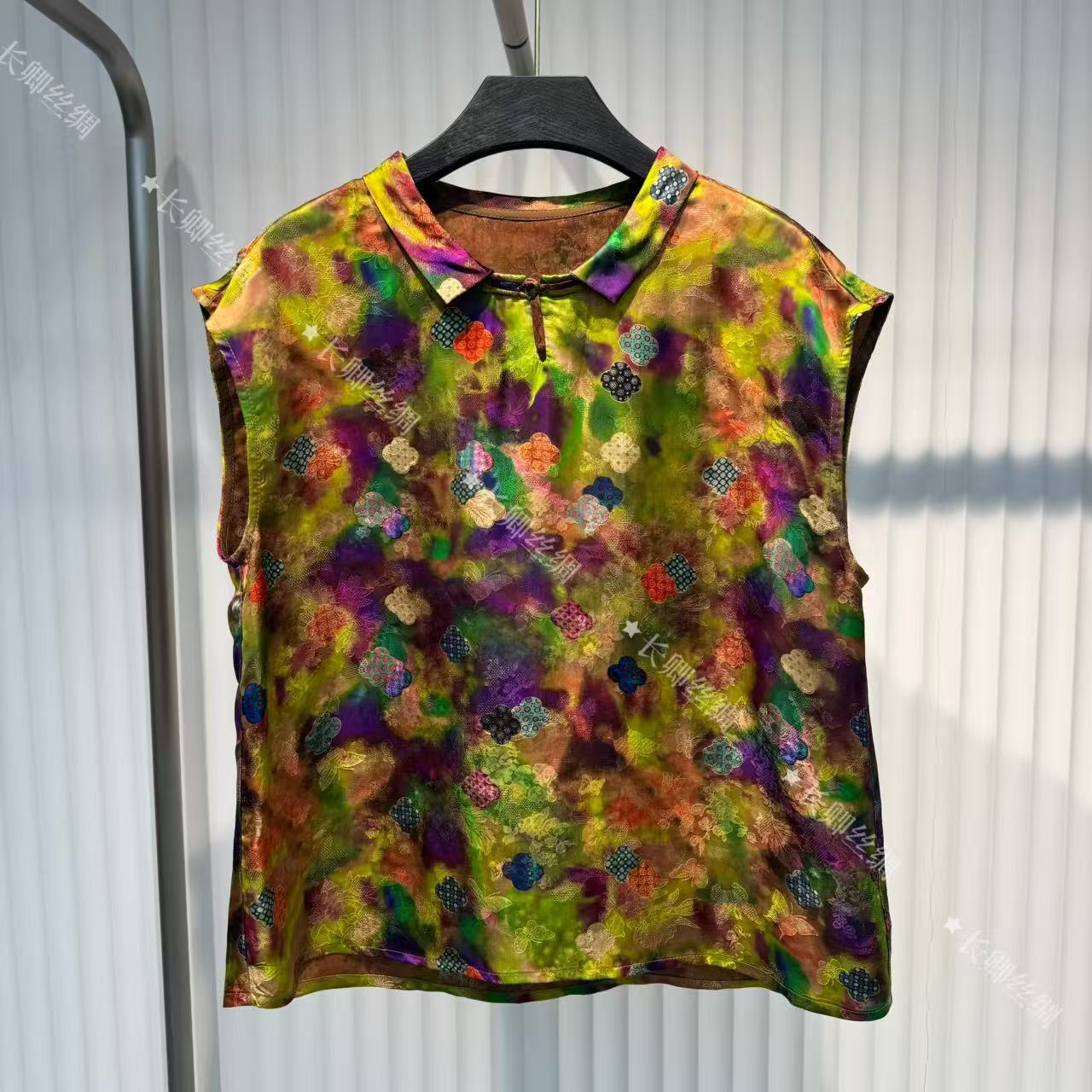 【青青】新中式真丝国风彩色宝相花小翻领T恤一字提花气质上衣W845