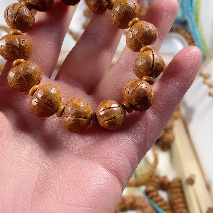 艳***霆核桃木/黑胡桃（胡桃木）