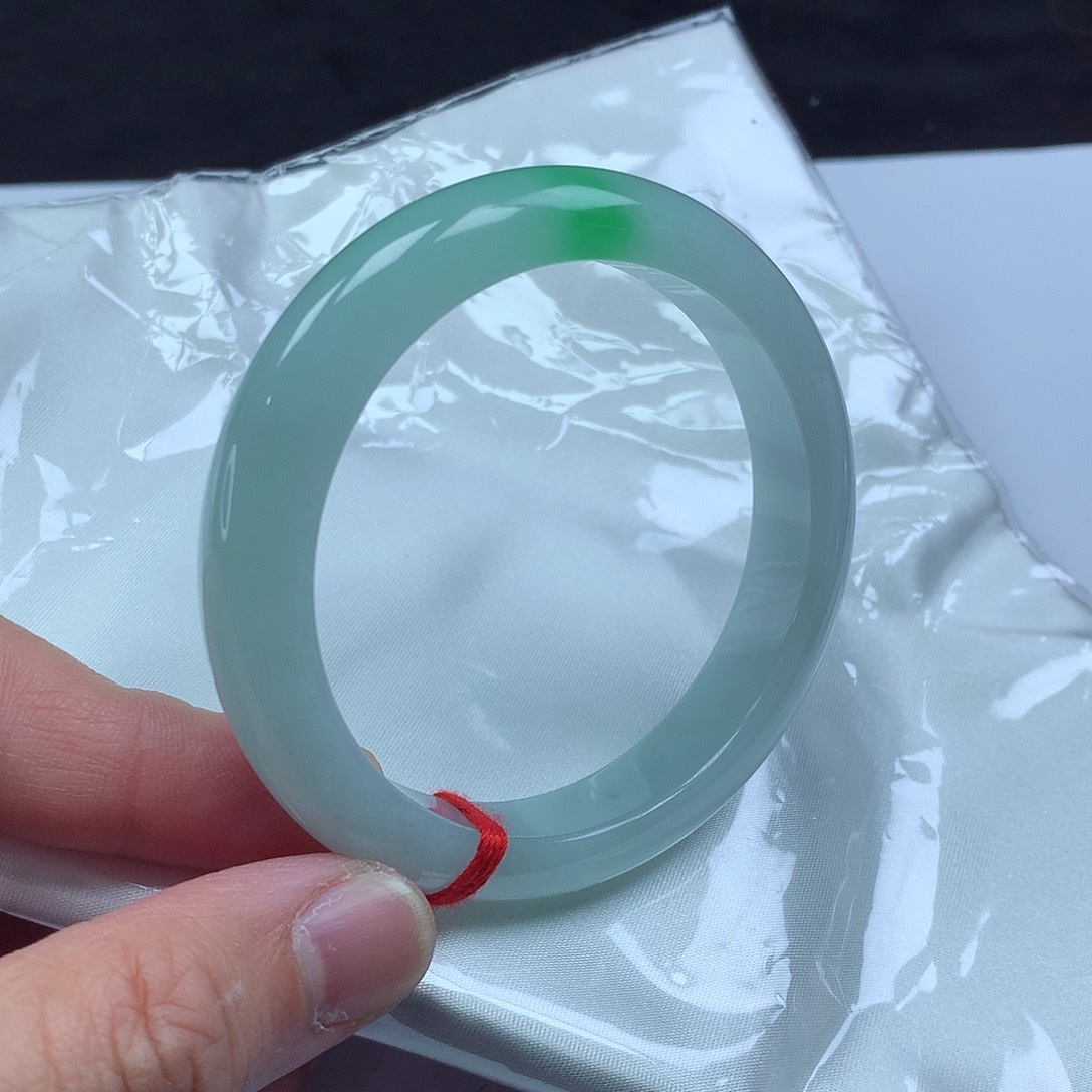 翡翠手镯未镶嵌56正圈