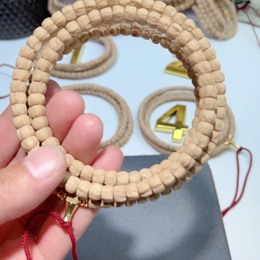 柏香籽/百香籽吊坠ᯤ