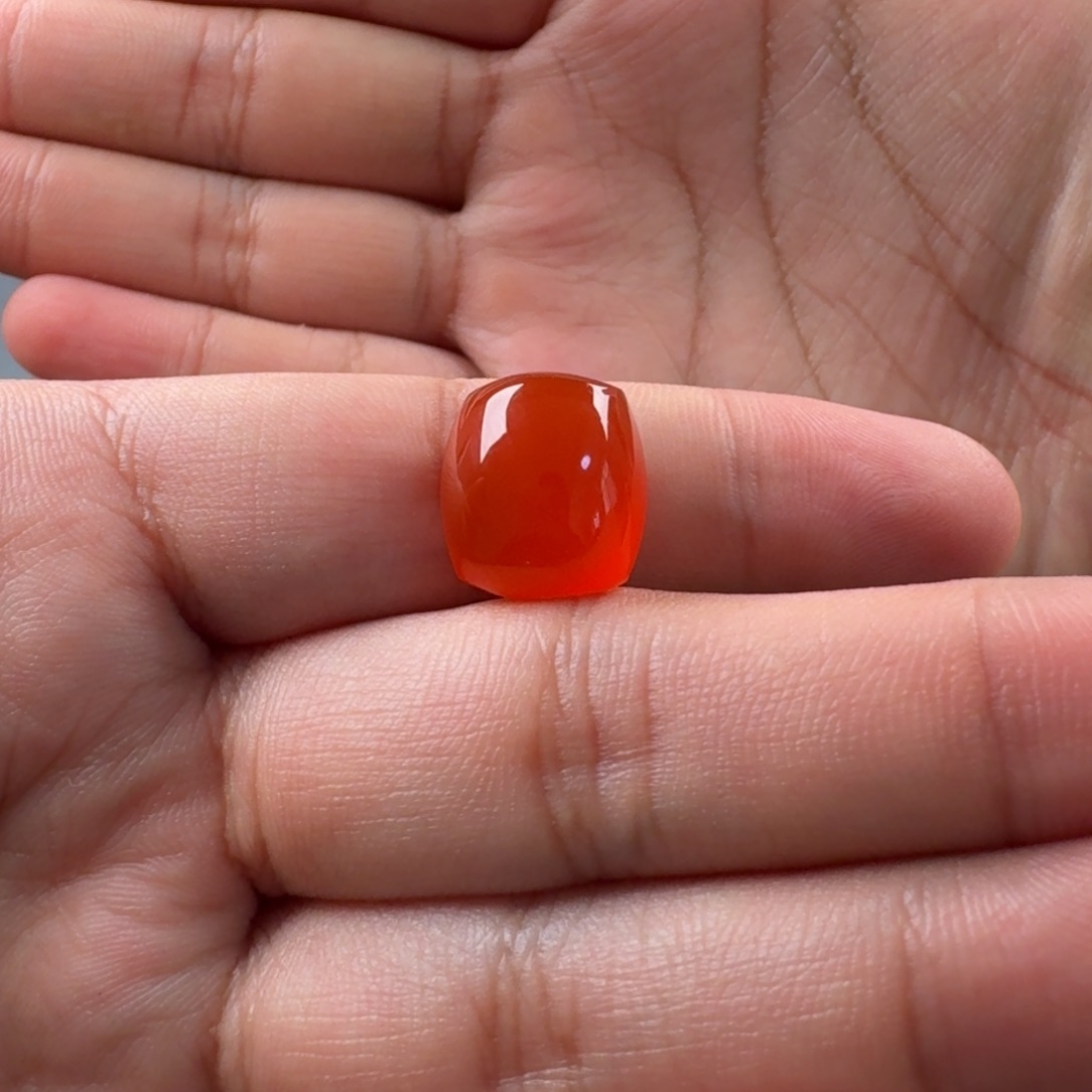 南红玛瑙未镶嵌戒面14.7mm