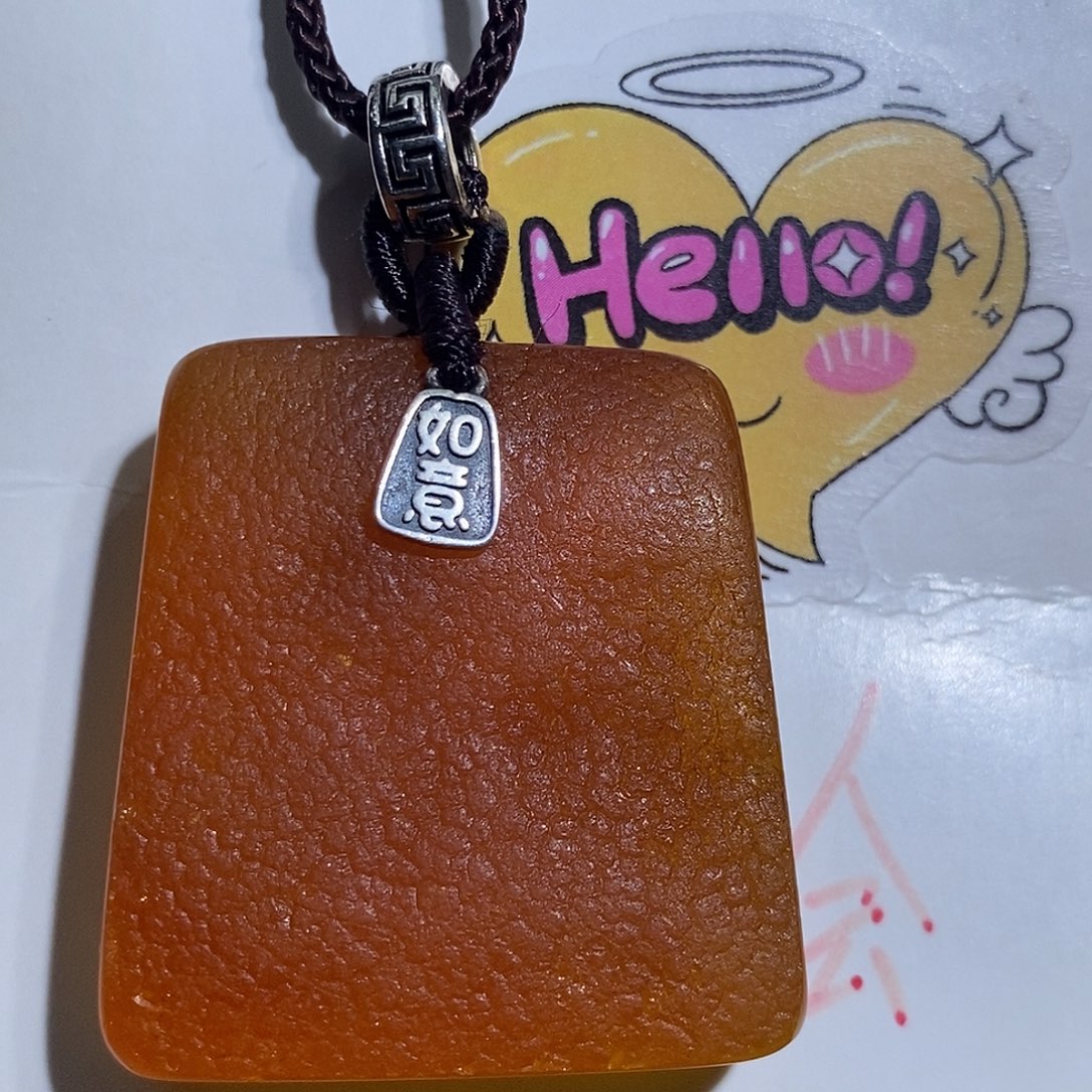 定制琥珀未镶嵌琥珀。