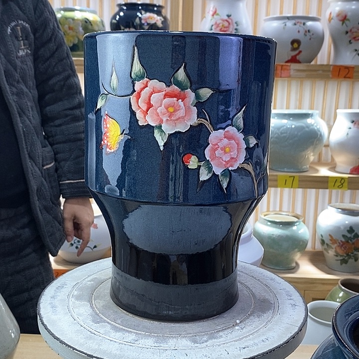 罐陶瓷付出付出陶瓷