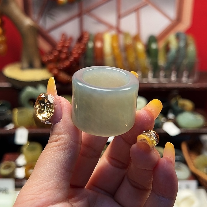 蛇纹石玉戒指未镶嵌内径22