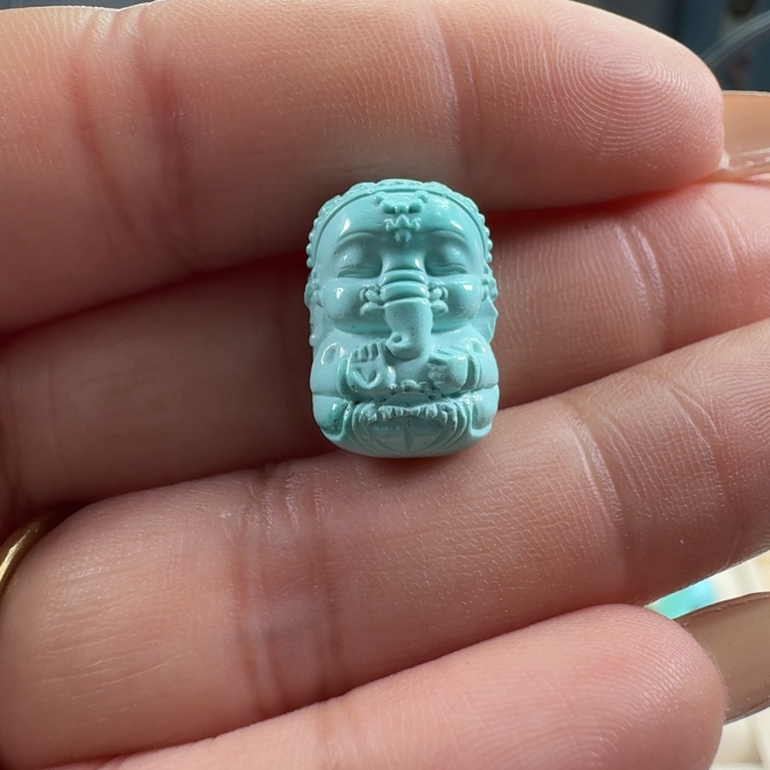 山***丶绿松石未镶嵌颈饰