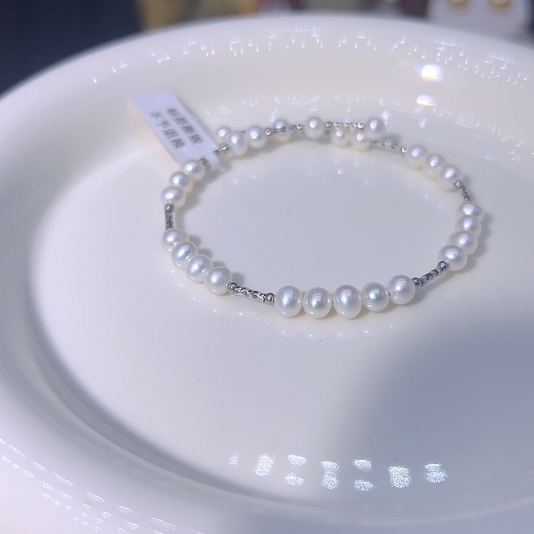 银S925镶嵌淡水珍珠4.5左右近圆极光炫彩天然珍珠