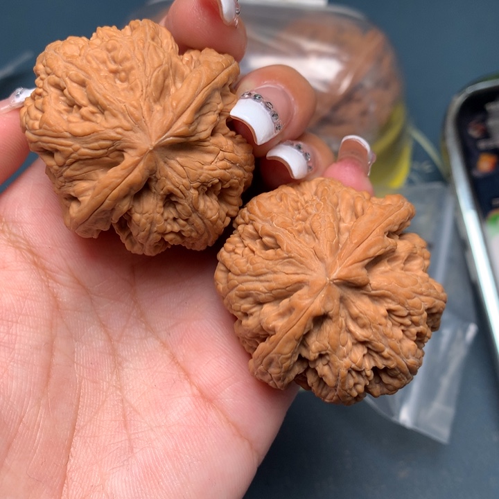 文玩核桃把件43-18567-8