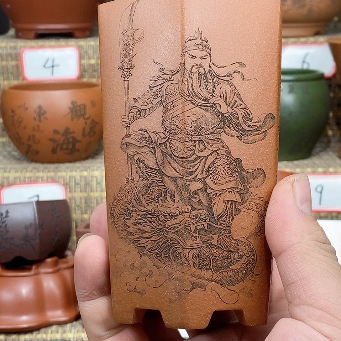 紫砂花盆我在等一