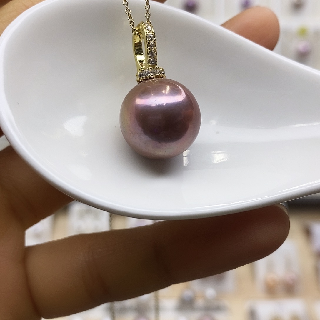 淡水珍珠颈饰合金