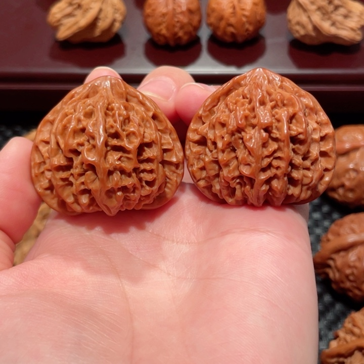 把件文玩核桃野生皇冠王