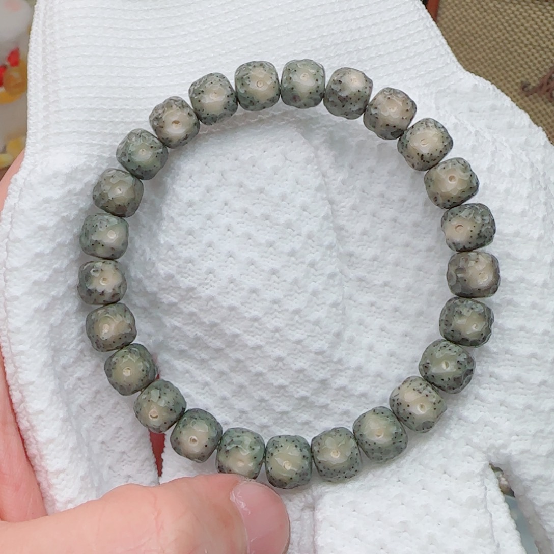 Z****手串星月菩提手工龙鳞9*8