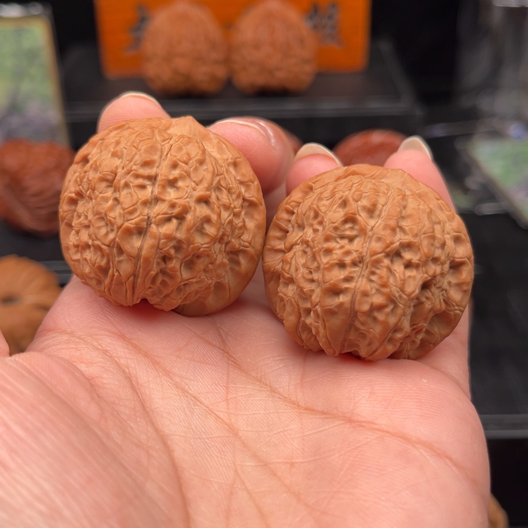 【闪购商品】文玩核桃吊坠用****w血麒麟