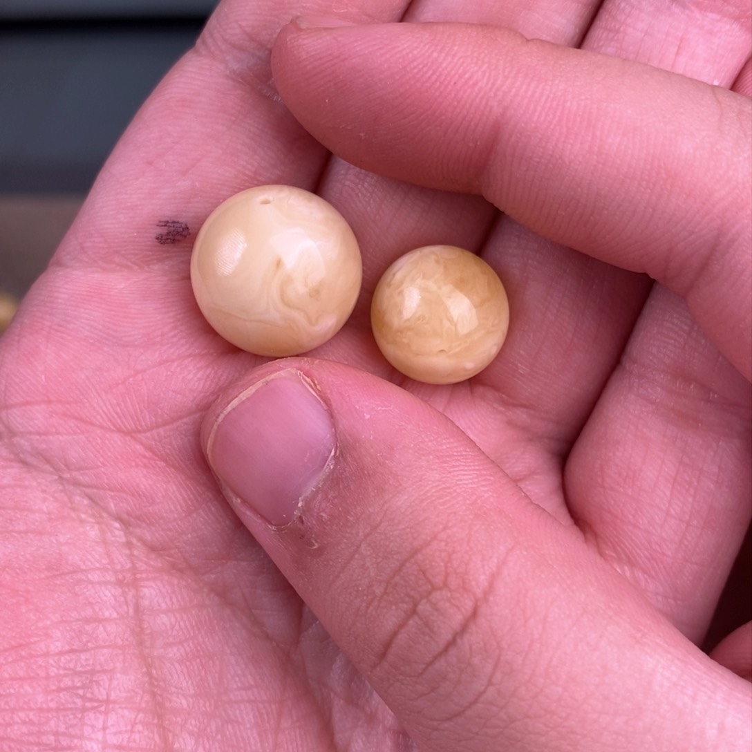 蜜蜡手串未镶嵌早*饼不退换