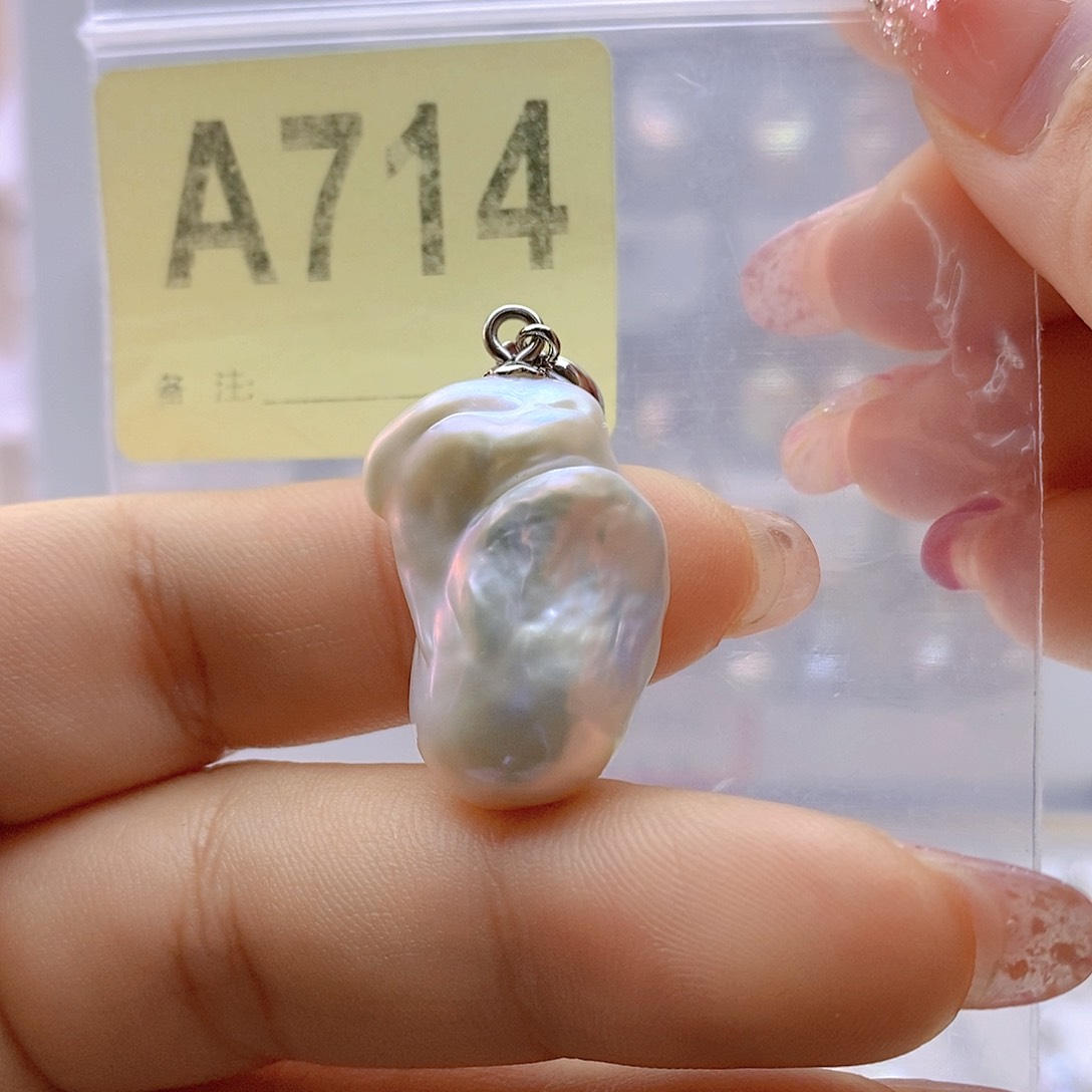 淡水珍珠颈饰银S925镶嵌诗*