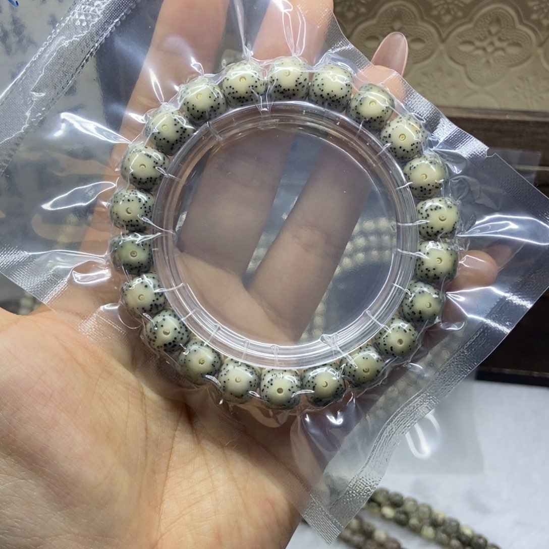 吊坠星月菩提a a a a a a a a 2