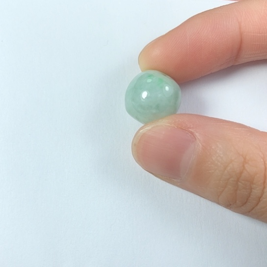 翡翠未镶嵌颈饰缅甸A货，每天下午1点半开播