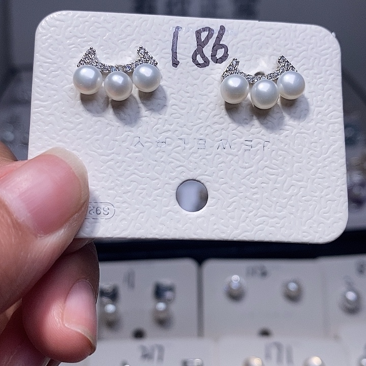 耳饰银S925镶嵌淡水珍珠