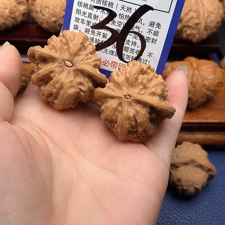 桃核吊坠野狼狮子头38