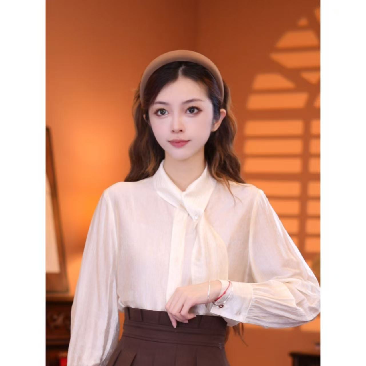 乐乐【温柔白雪】港味复古时尚气质设计感薄透长袖上衣03086