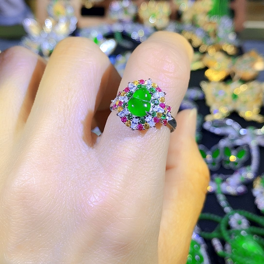 吊坠(不含链)银S925镶嵌翡翠