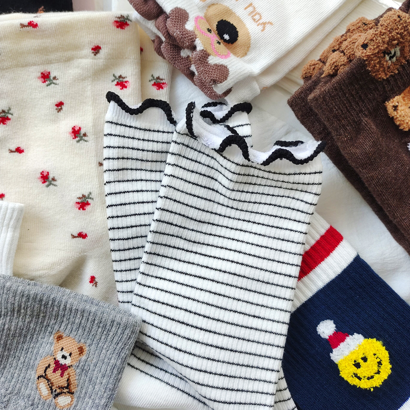 【福利款袜子】韩国东大门进口女袜时尚中筒百搭【no退no换】