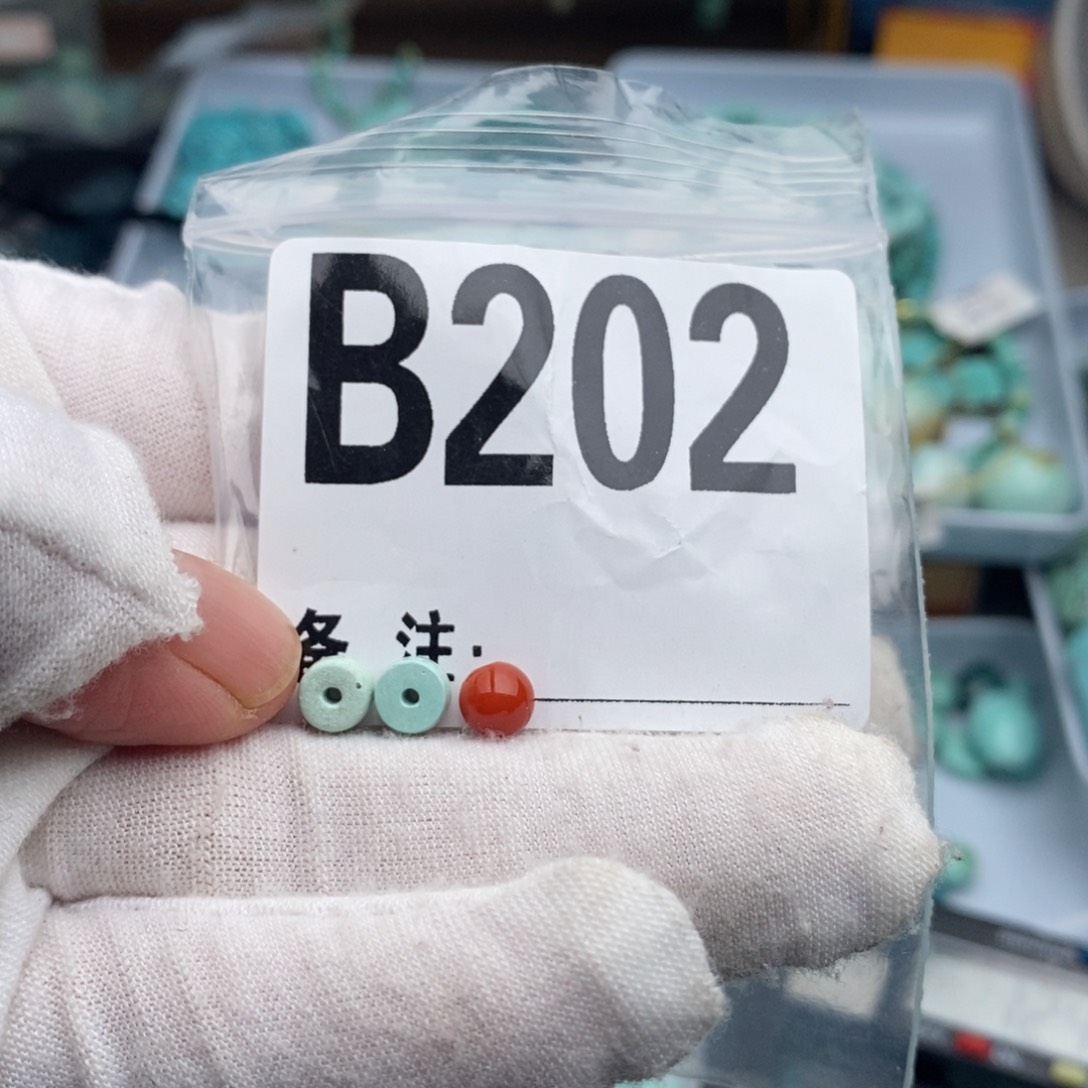 未镶嵌卡5.8直切一对南红玛瑙
