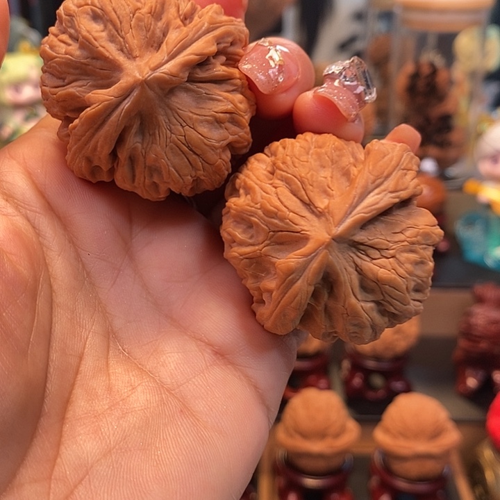 吊坠文玩核桃43红锦鲤