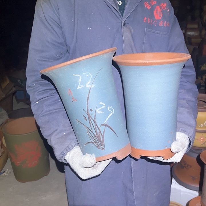 紫砂紫砂花盆和花盆之间