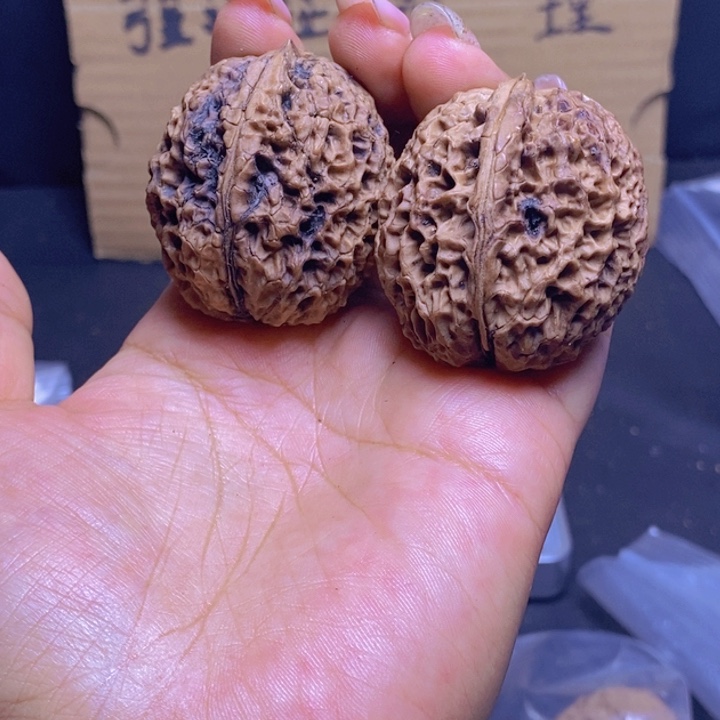 把件文玩核桃19-39mm