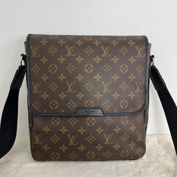 95新 LouisVuitton/路易威登 5184/男士经典棕老花翻盖邮差包