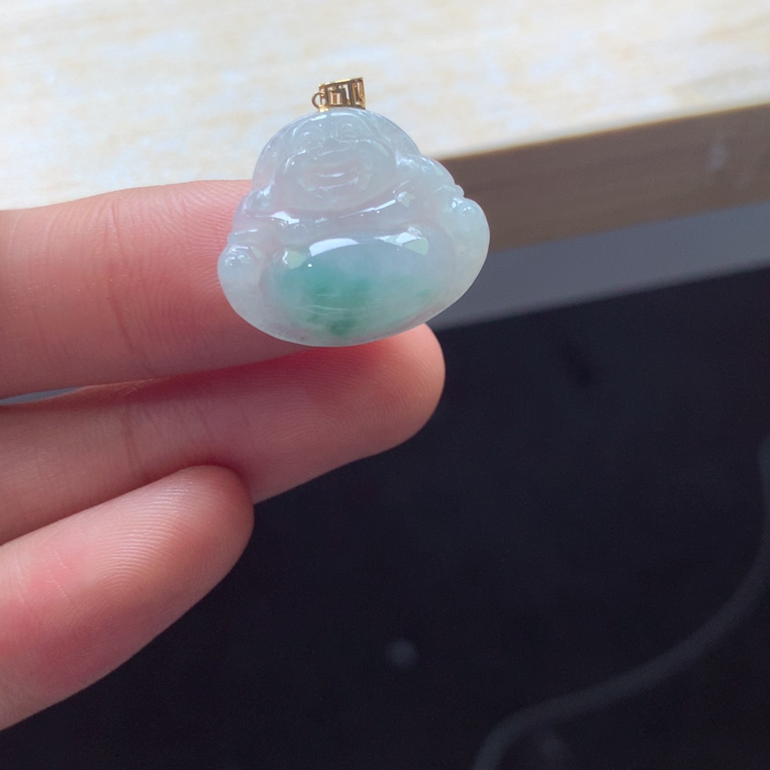 翡翠颈饰18K金镶嵌吊坠
