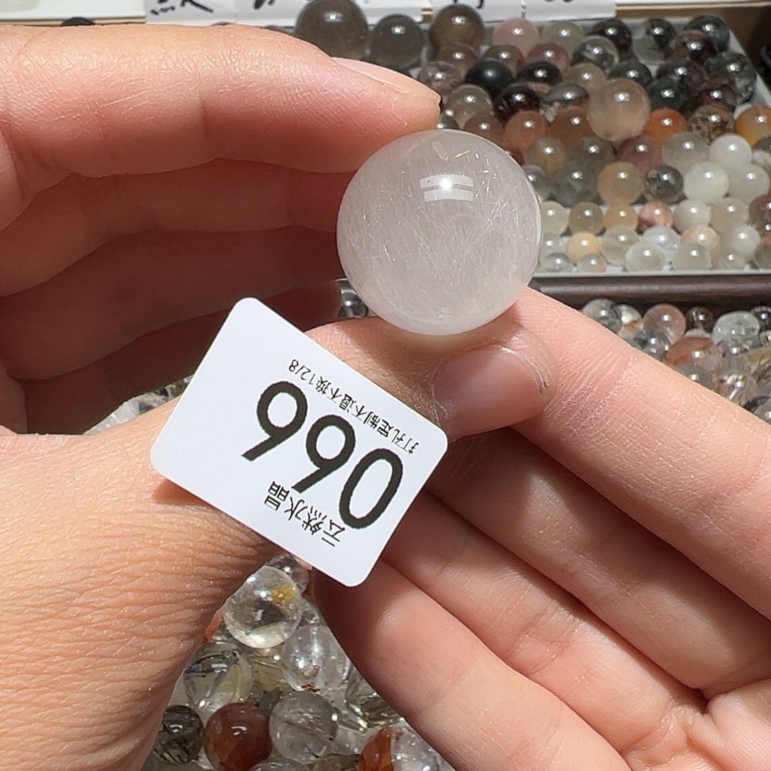 咬****水晶珠宝半成品未镶嵌