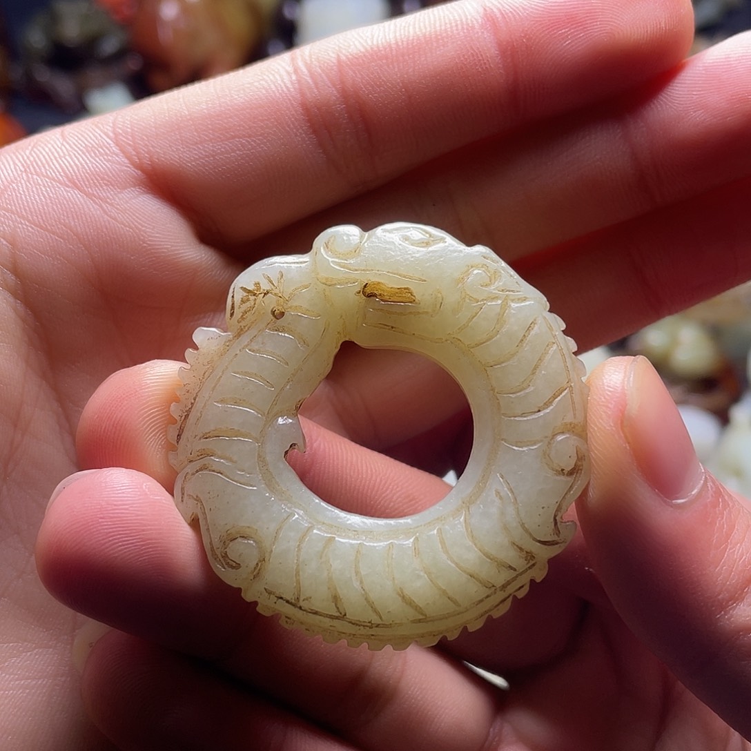 和田玉（糖玉）未镶嵌颈饰