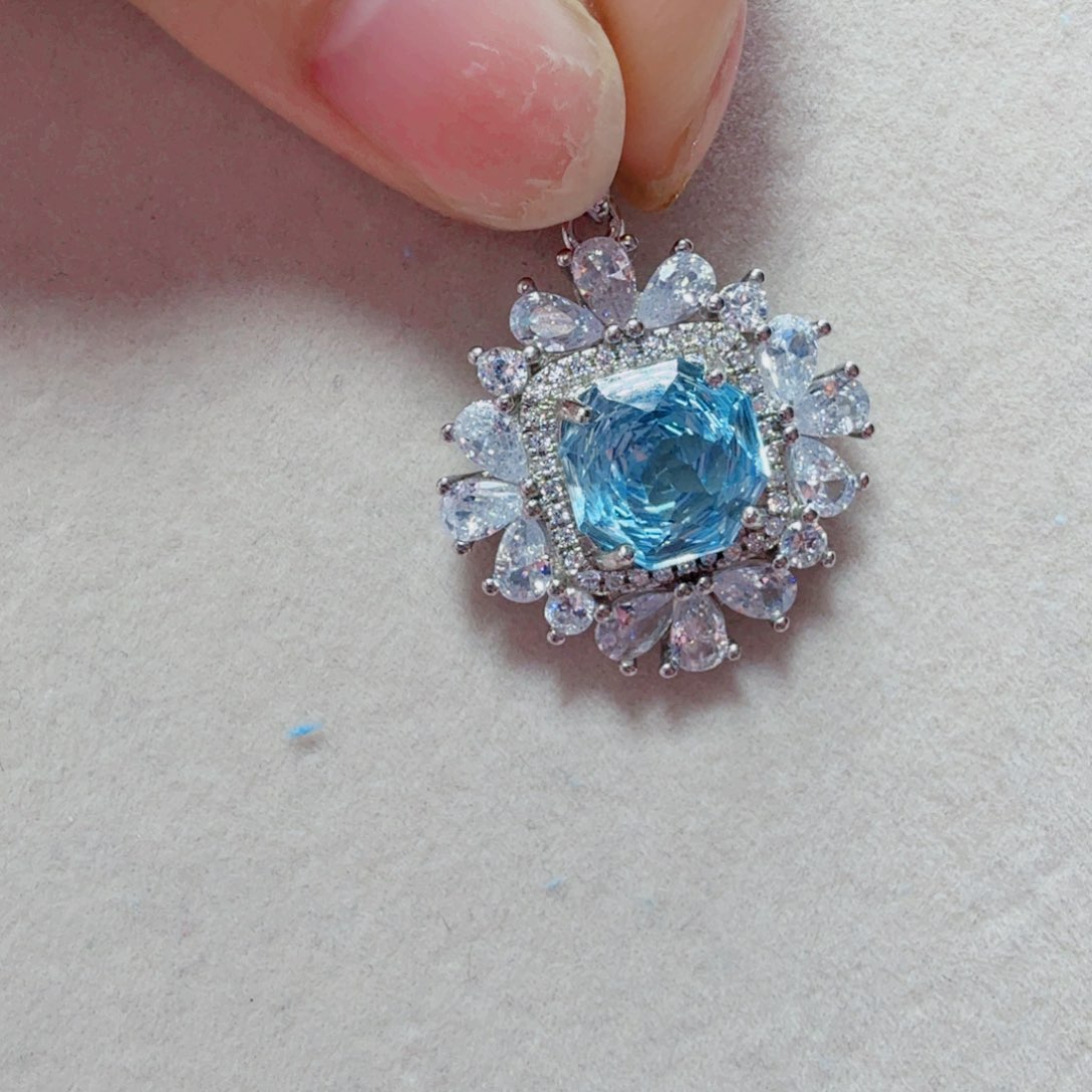 托帕石吊坠银S925镶嵌?****?