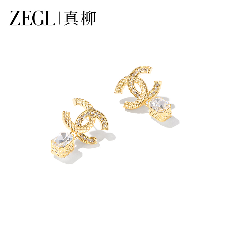 ZEGL镀18K金双C锆石耳环时尚小众百搭耳饰DS66087