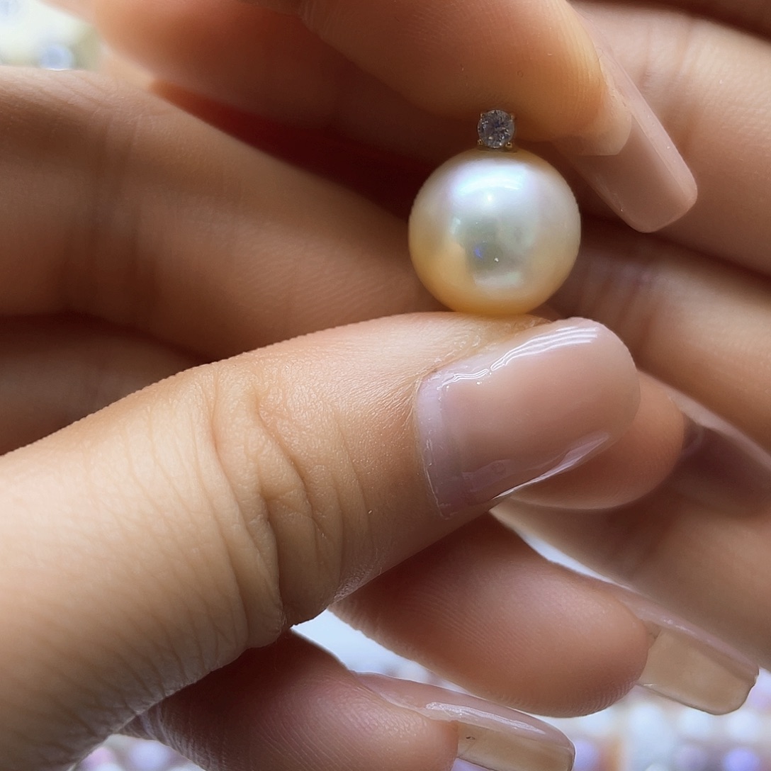 海水珍珠18K金镶嵌颈饰