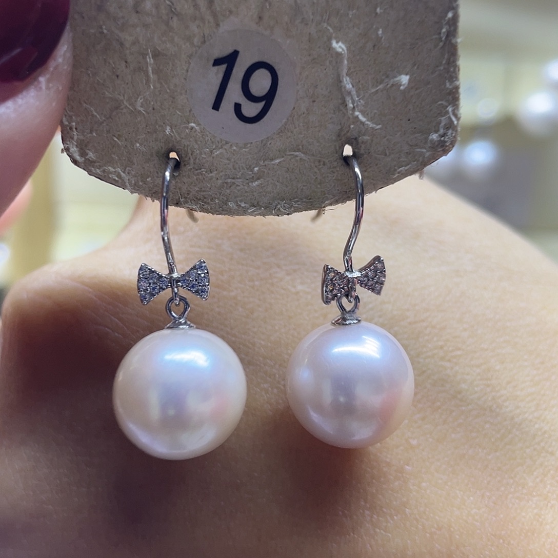 银S925镶嵌淡水珍珠耳饰
