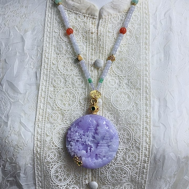 翡翠吊坠(赠链)未镶嵌紫翡雕刻山水吊坠