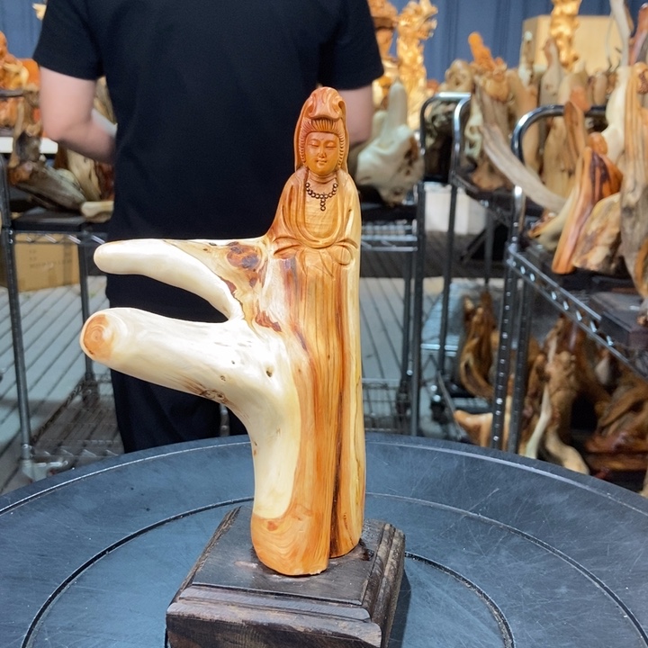 柏木（崖柏）随型摆件