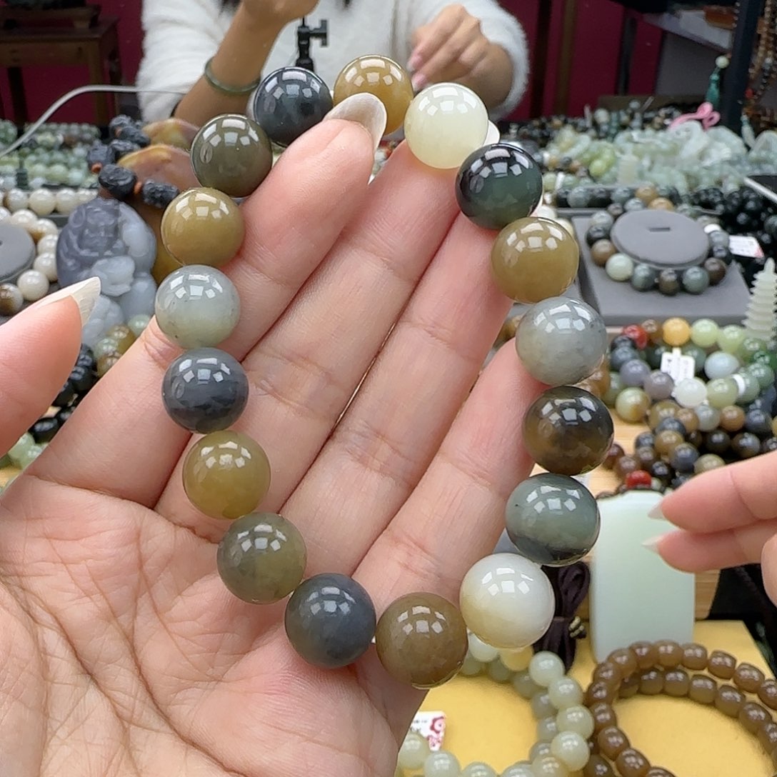 和田玉手链未镶嵌