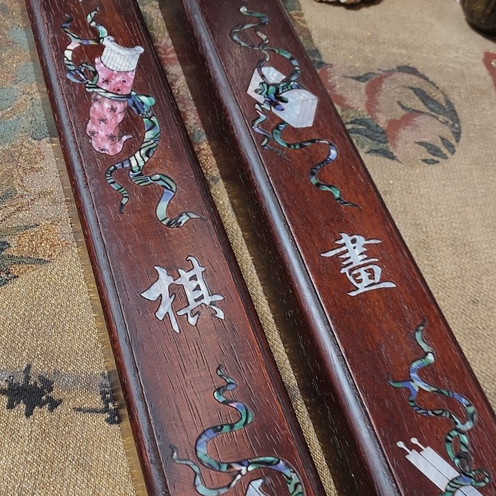 d b k jgk k g j jv m m