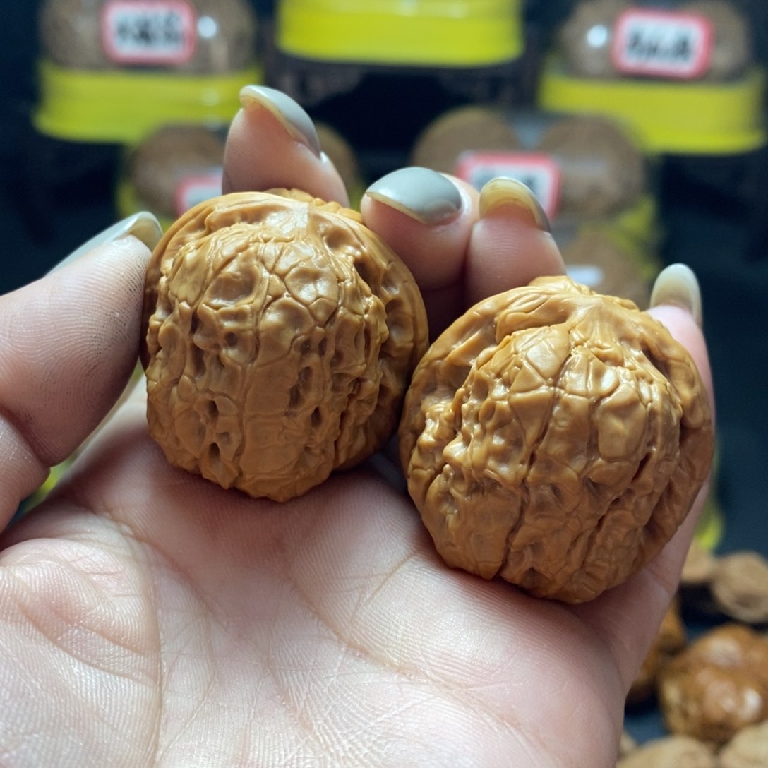 文玩核桃把件16号甲骨纹35尺