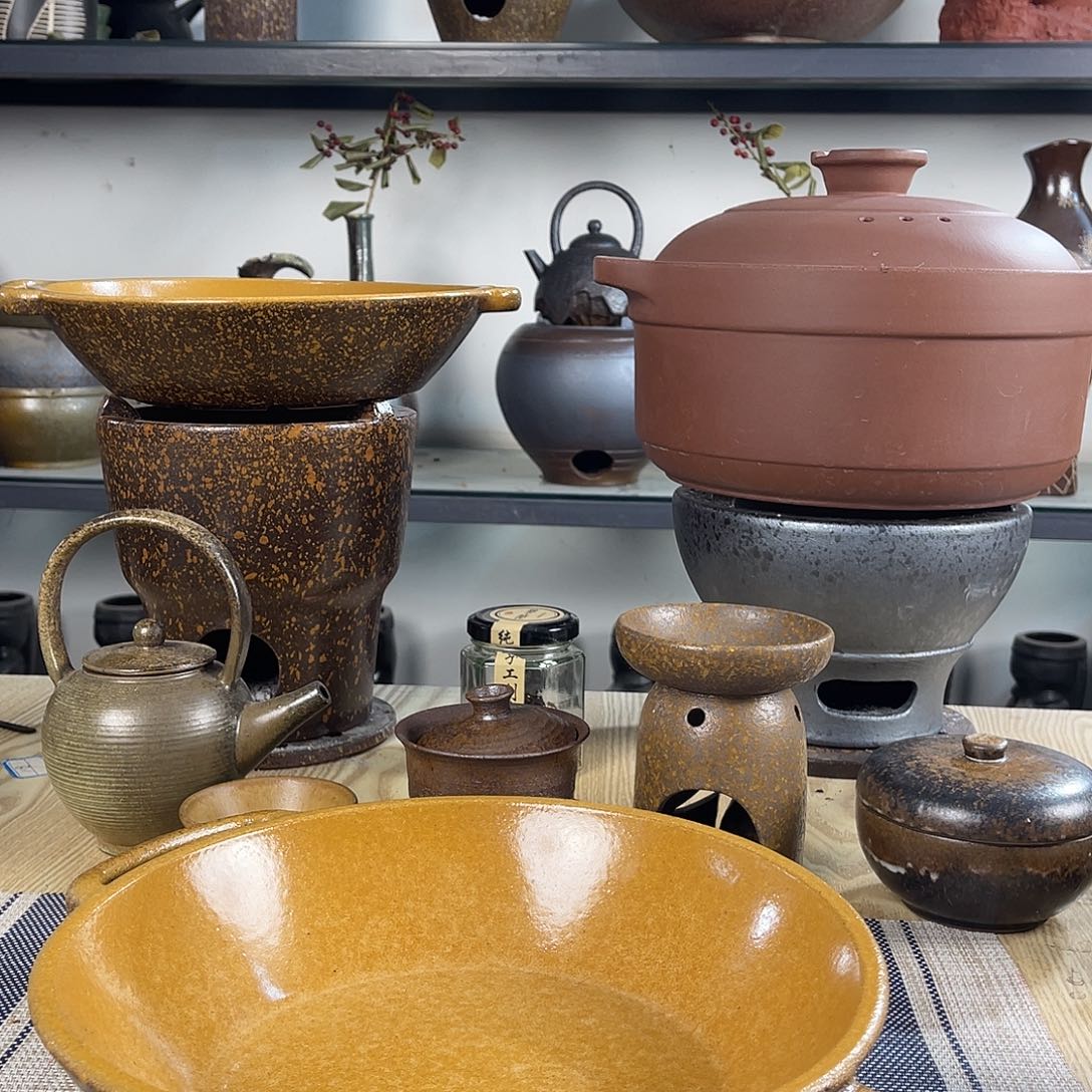 紫砂粗陶实用砂锅