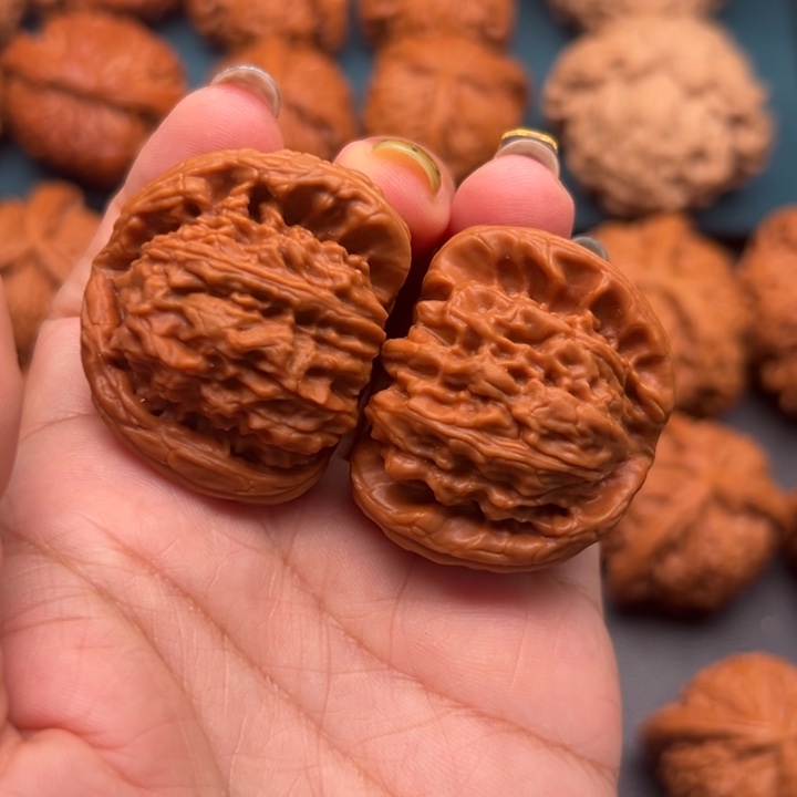 凯***昕文玩核桃吊坠888888888888